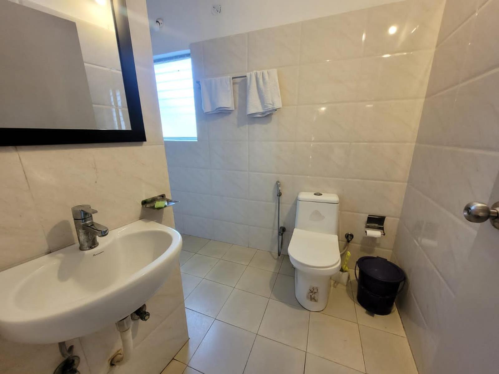 Hilltop Lodge グワーハーティー 部屋 写真